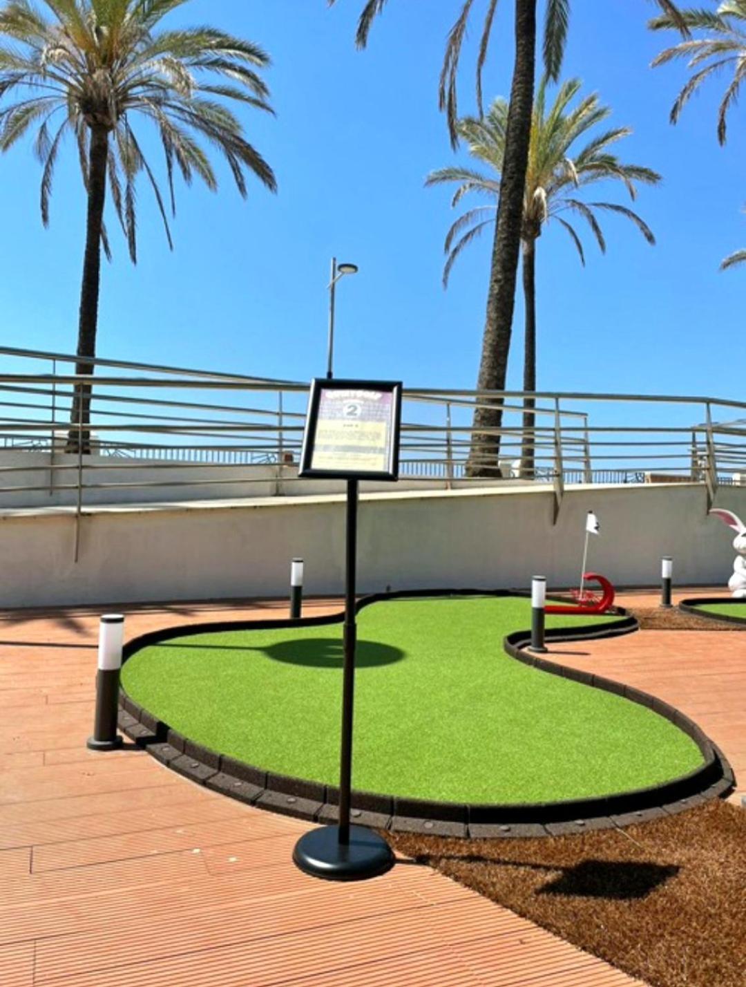 Luxury Beachfront Apartment With Pool, Sauna, Fitness And Gym In Province Malaga, Andalusia Mijas Exterior foto